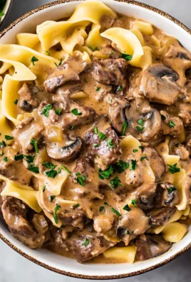 Slow Cooker Beef Stroganoff